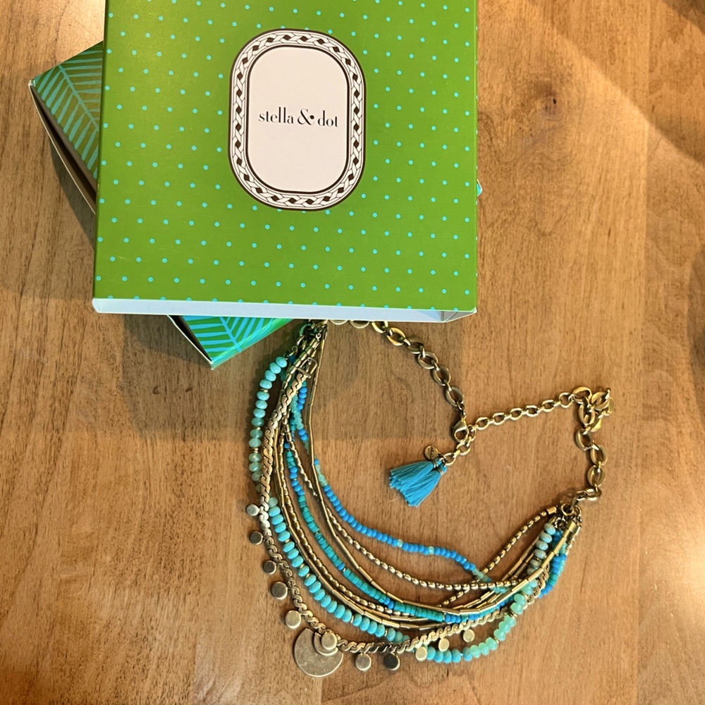 Stella & Dot Isa Disc Necklace